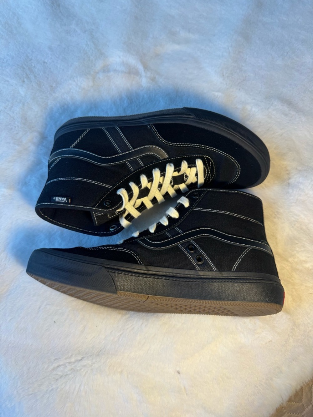 Vans Gilbert Crockett Black High-Top Skate Sneakers Size 9.5 - Picture 4 of 10
